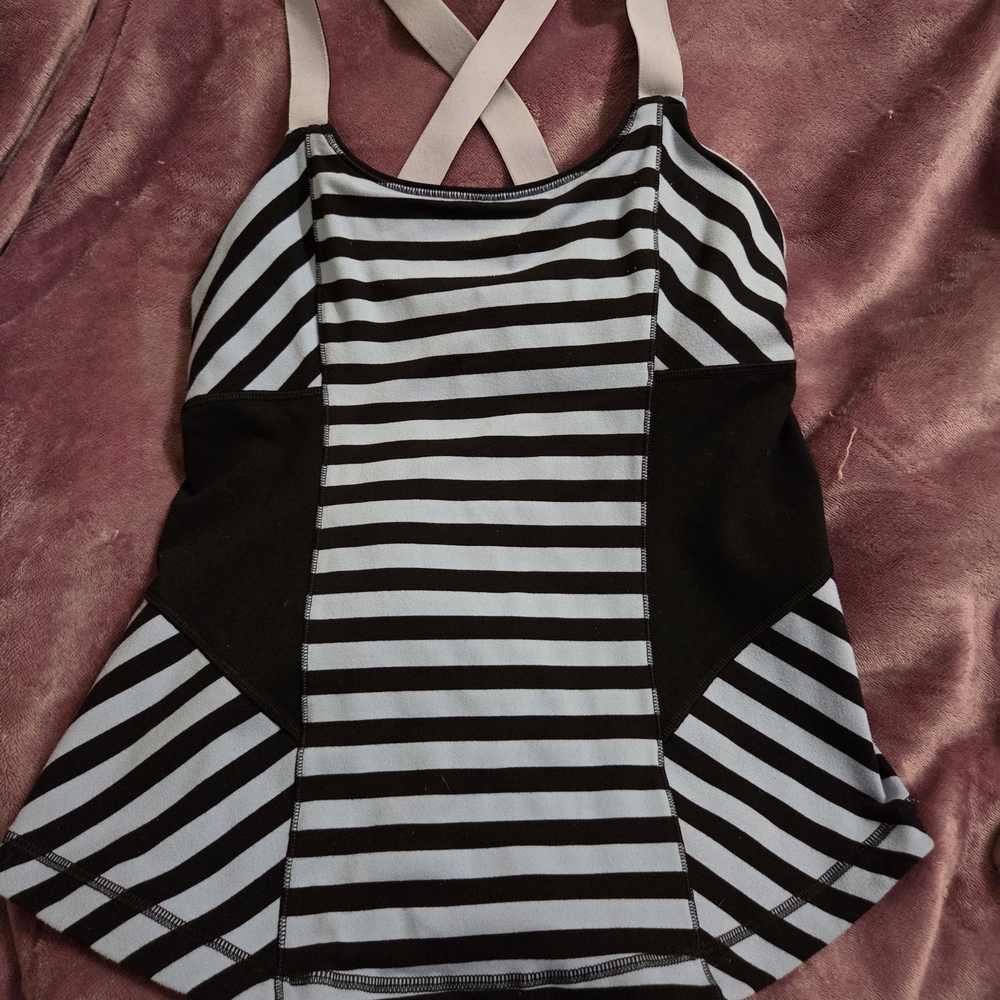 Lululemon Tank Size 8